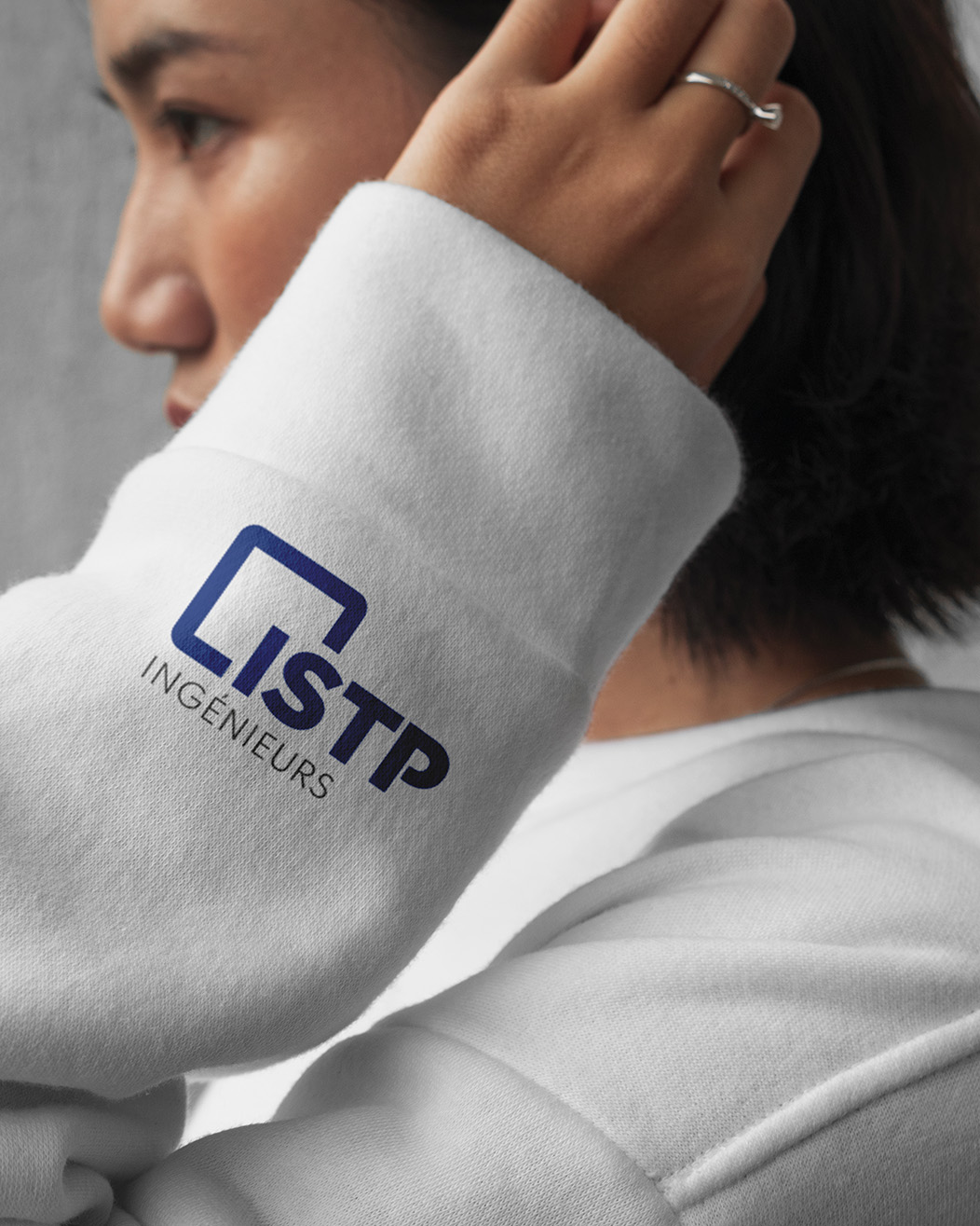 
                    ISTP