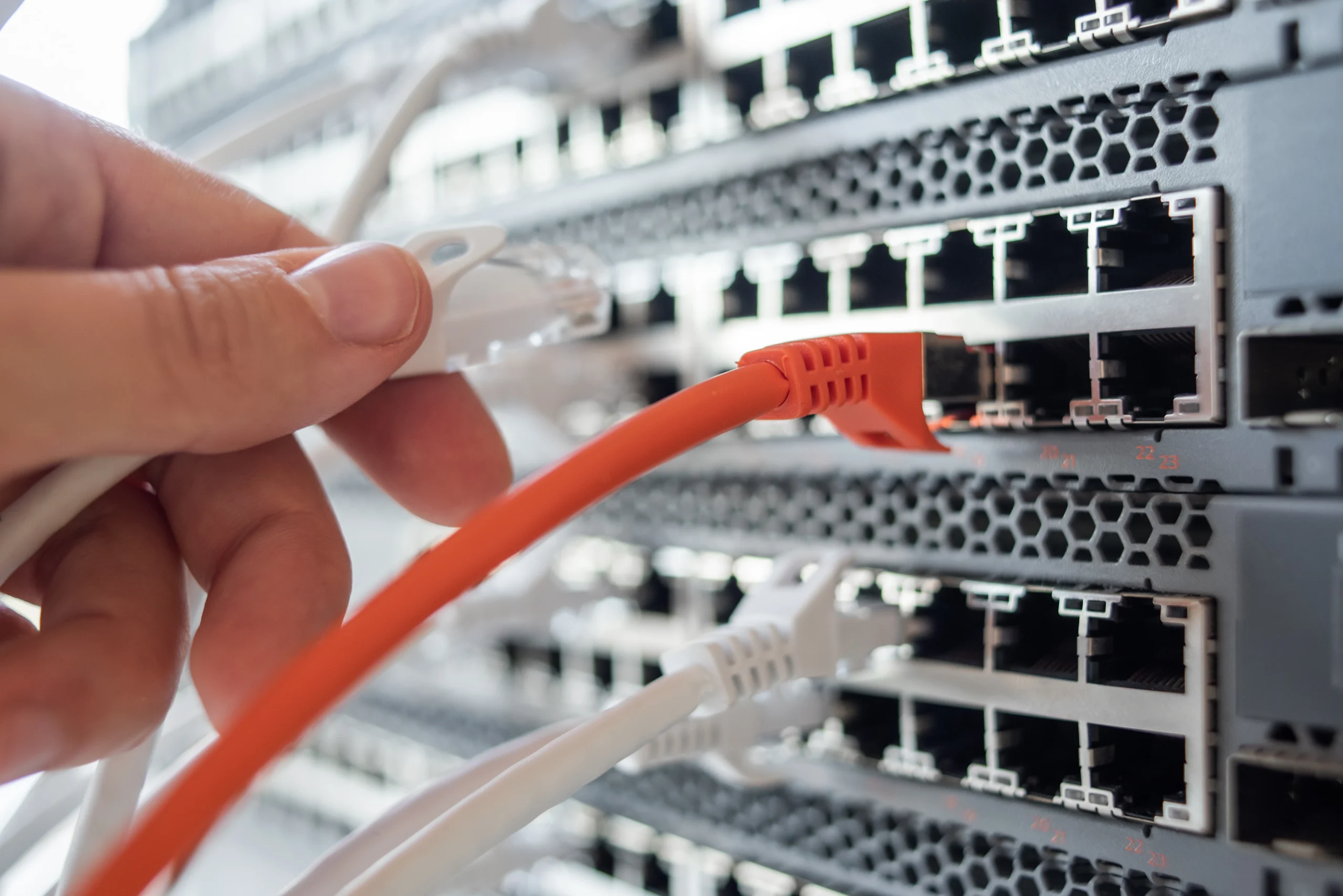 working network hardware in data center 2025 03 05 15 57 31 utc