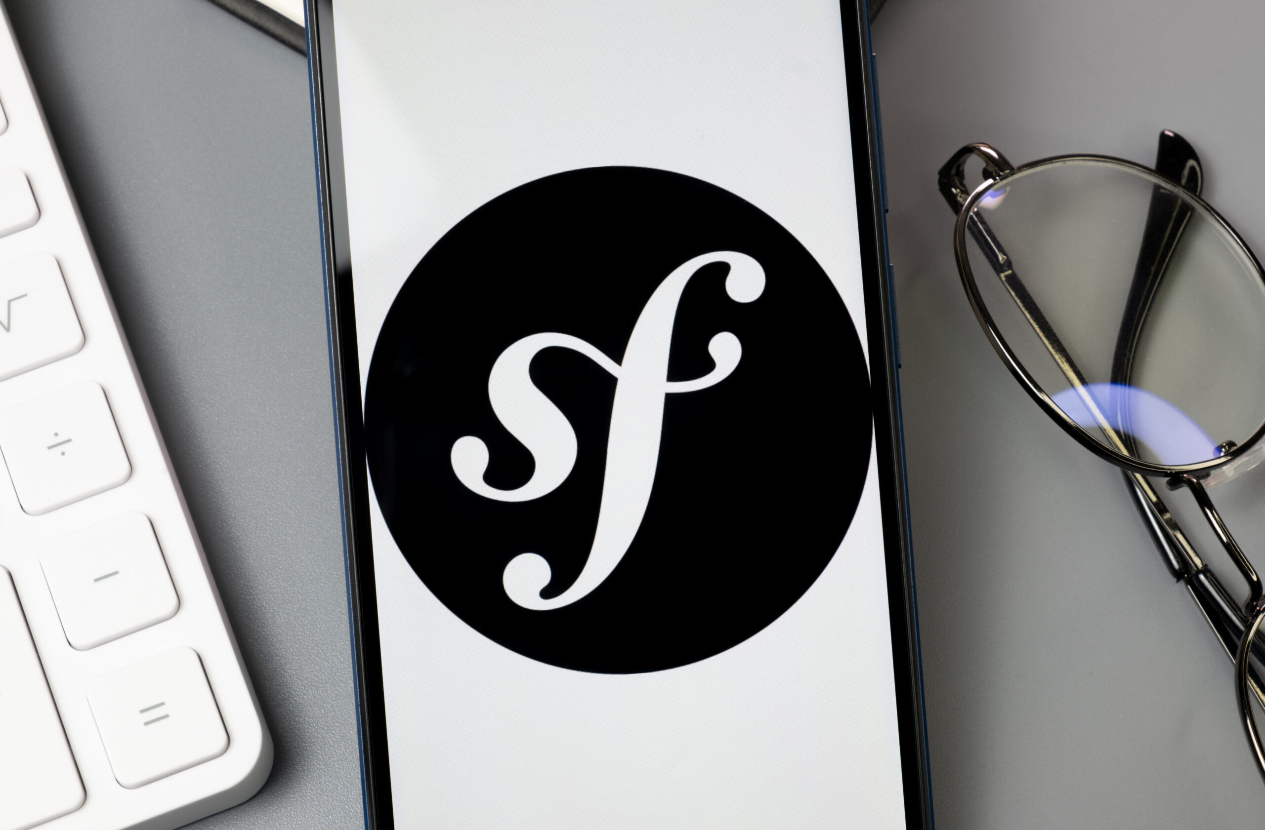 Symfony est-il adapté aux PME et startups en 2026 ?